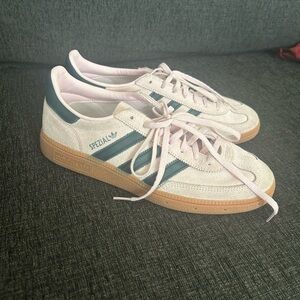 Womens adidas Handball Spezial Athletic Shoe - Clear Pink / Arctic Night / Gum